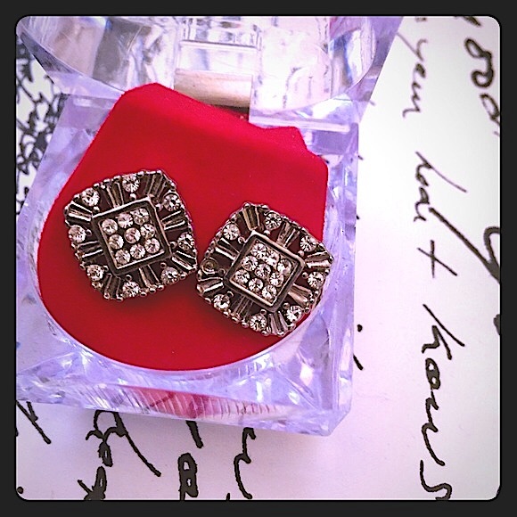 Vintage Other - Premium CZ vintage earrings in box icy vintage streetwear